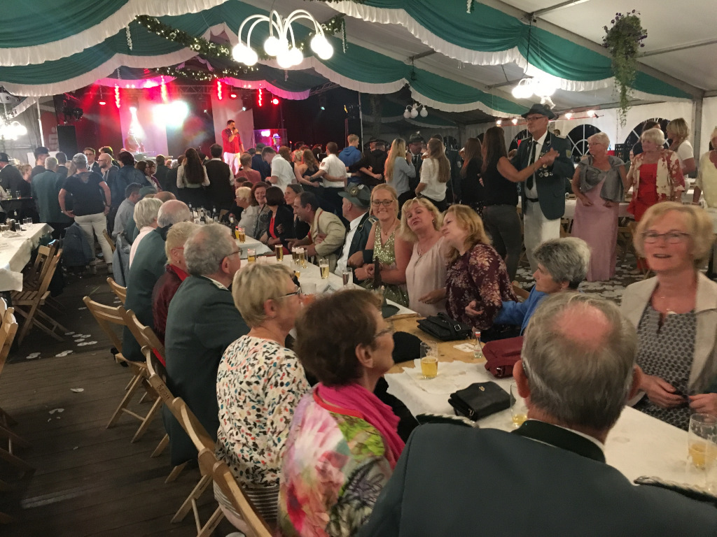 Schützenfest – Festzelt